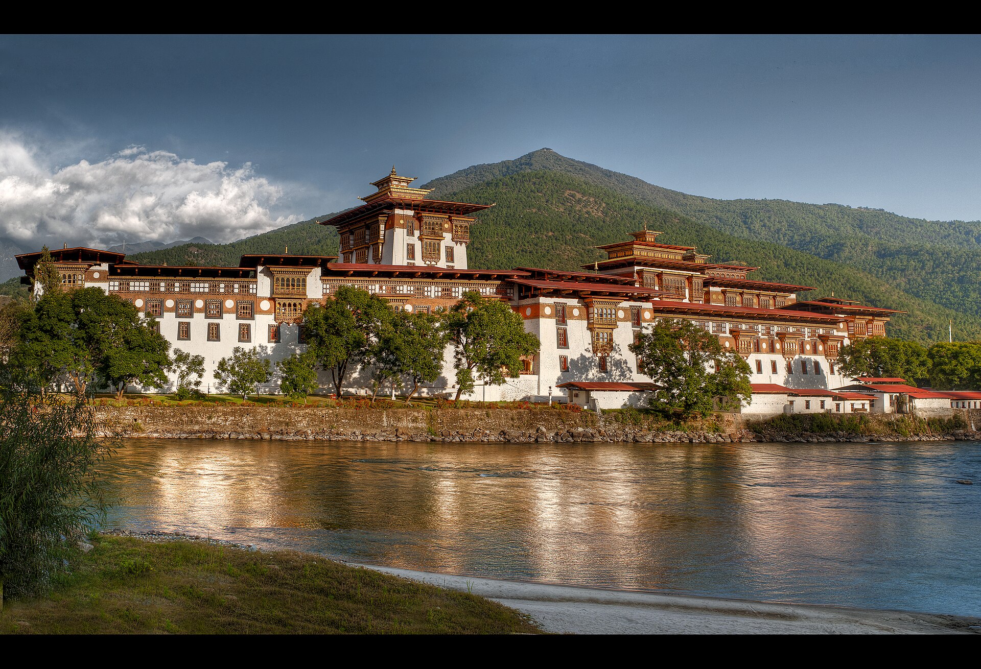 Bhutan travel landscape