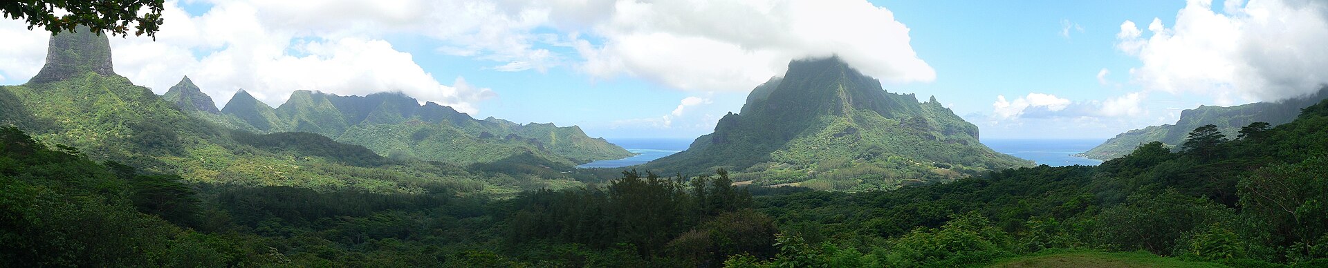 French Polynesia travel landscape